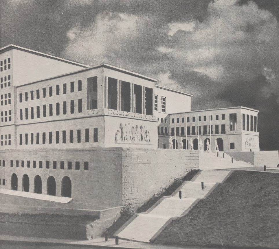 Il plastico dell’edificio principale della nuova Università. Trieste, dalla redenzione all’impero, estratto dalla rivista “Natura”, anno XI, settembre 1938