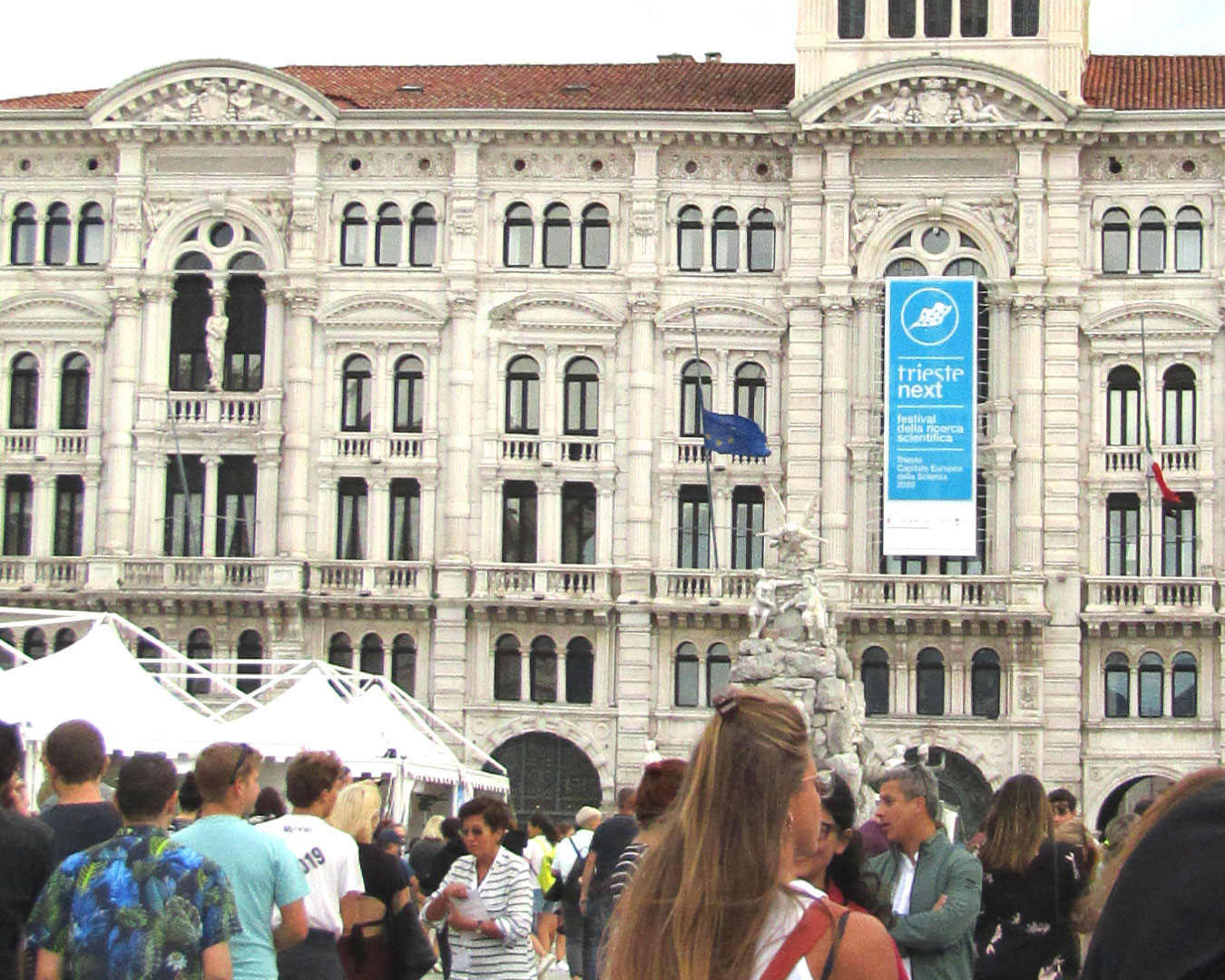 Pubblico di Trieste Next in Piazza Unità