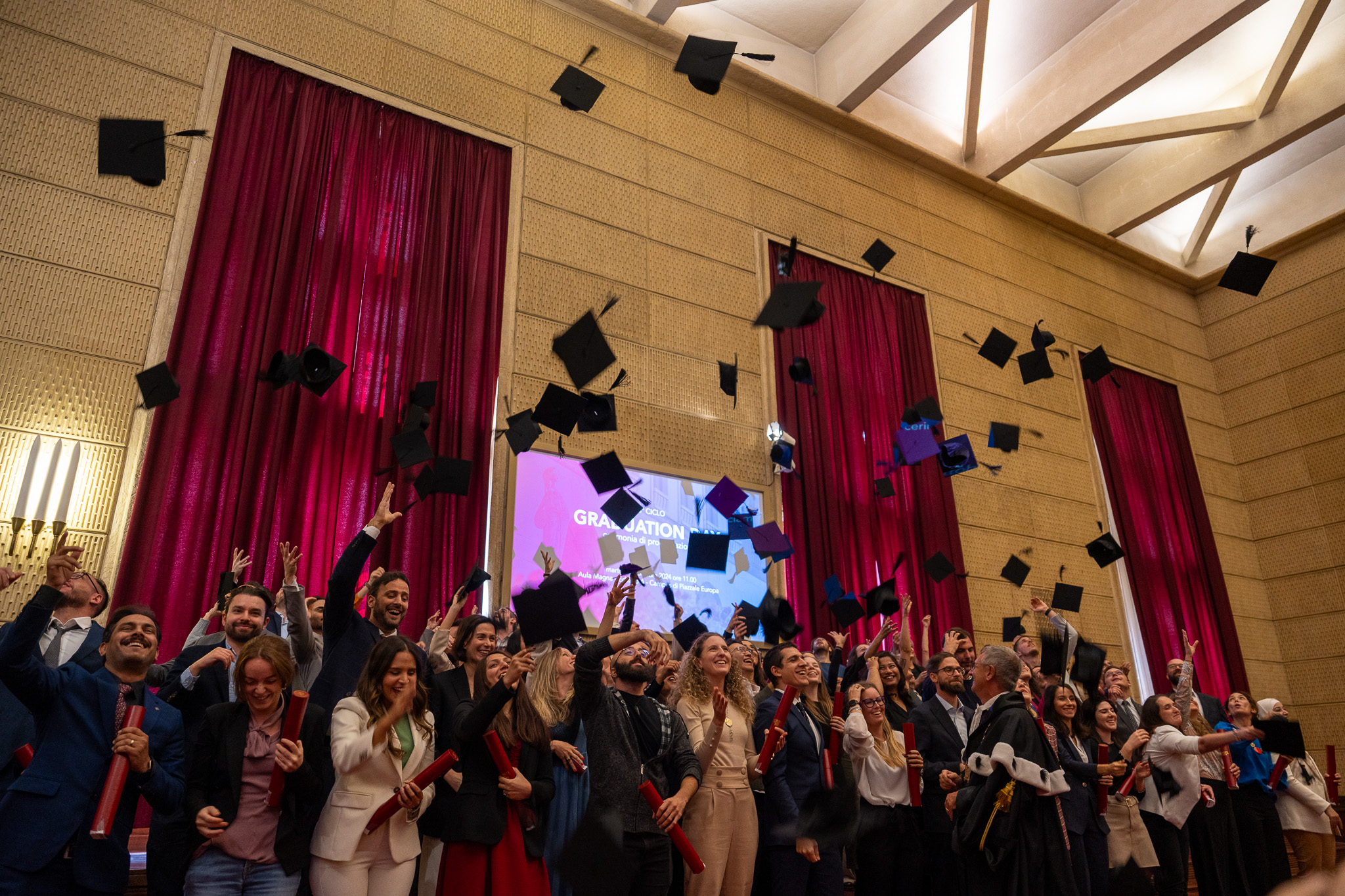 133 PhDs toss their caps to the sky! | University of Trieste