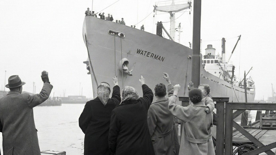 Porti, popolazioni, società in un'area di frontiera